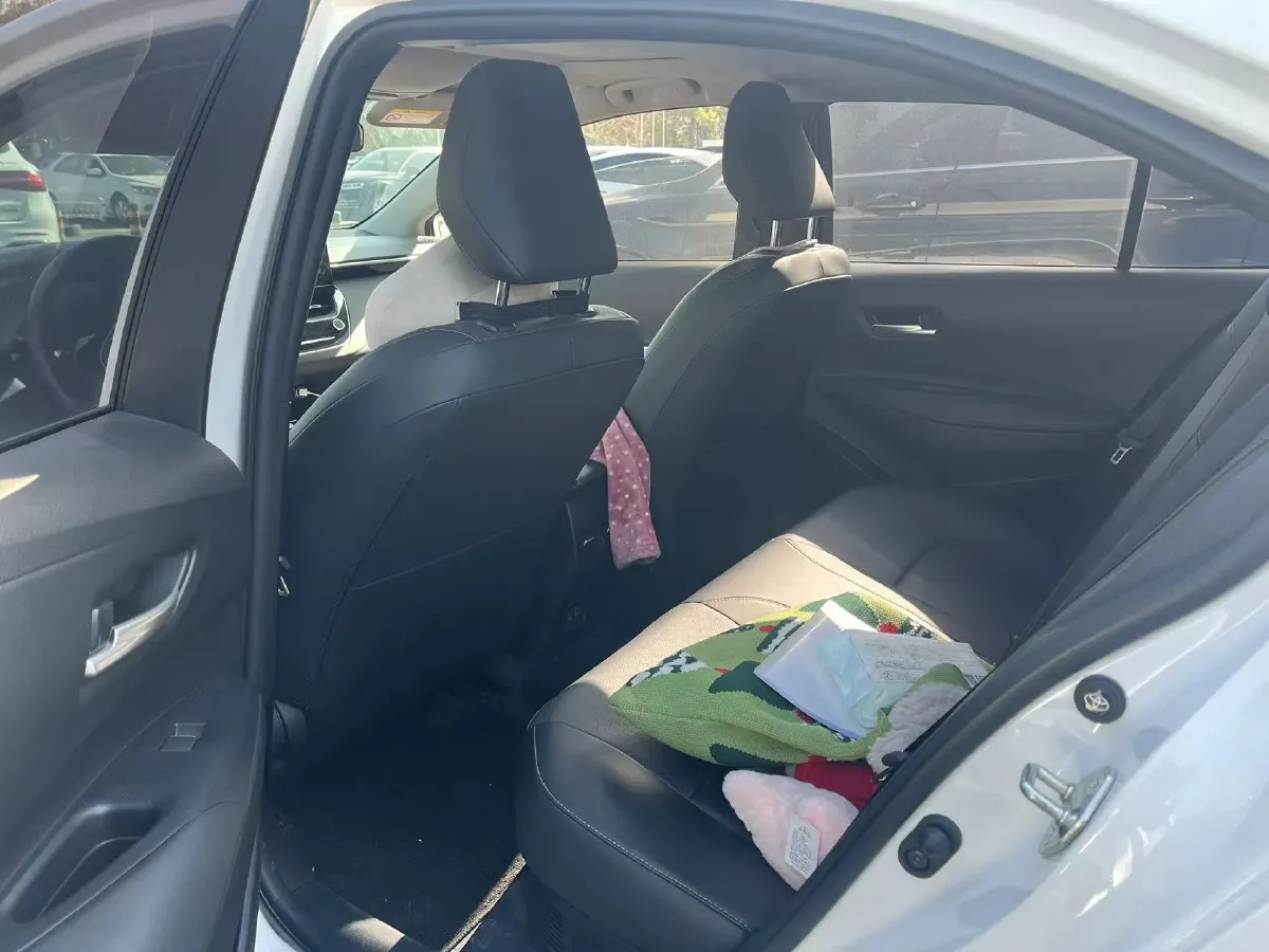 2025 Toyota Corolla 1.8L 98HP L4 E-CVT Hybrid,autocango,china used car exporter,china ev exporter,chinese used car exporter,chinese used ev exporter