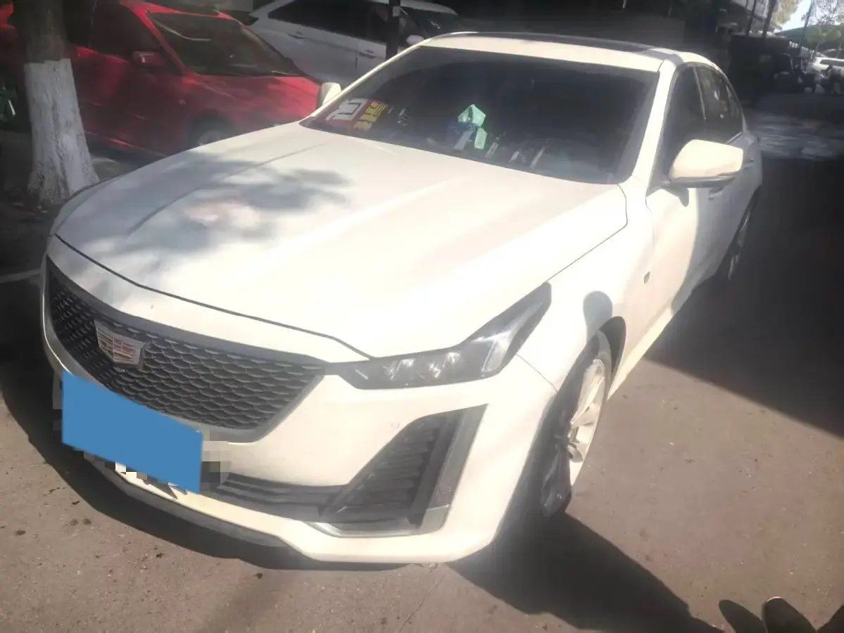 2021 Cadillac CT5 2.0T 237HP L4 10AT