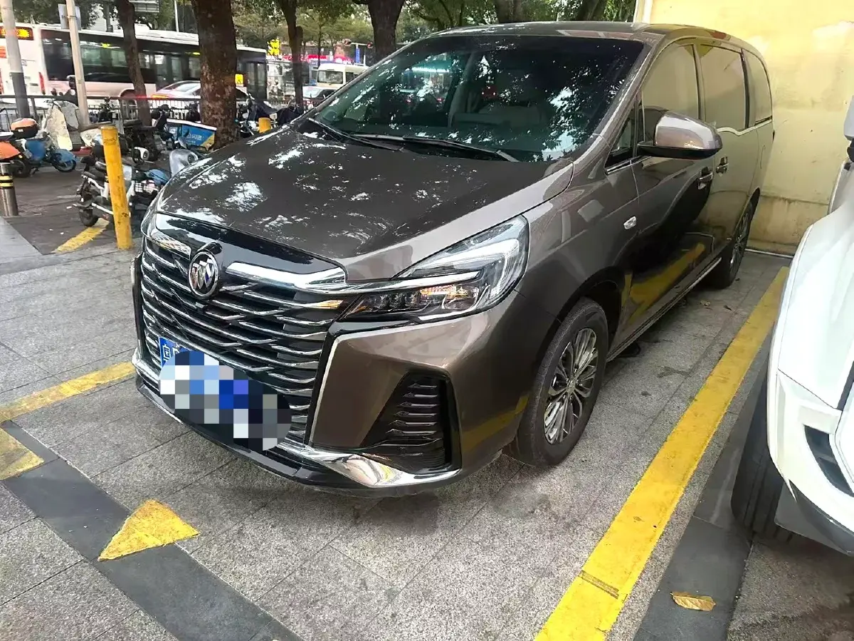 2023 Buick GL8 2.0T 237HP L4 9AT