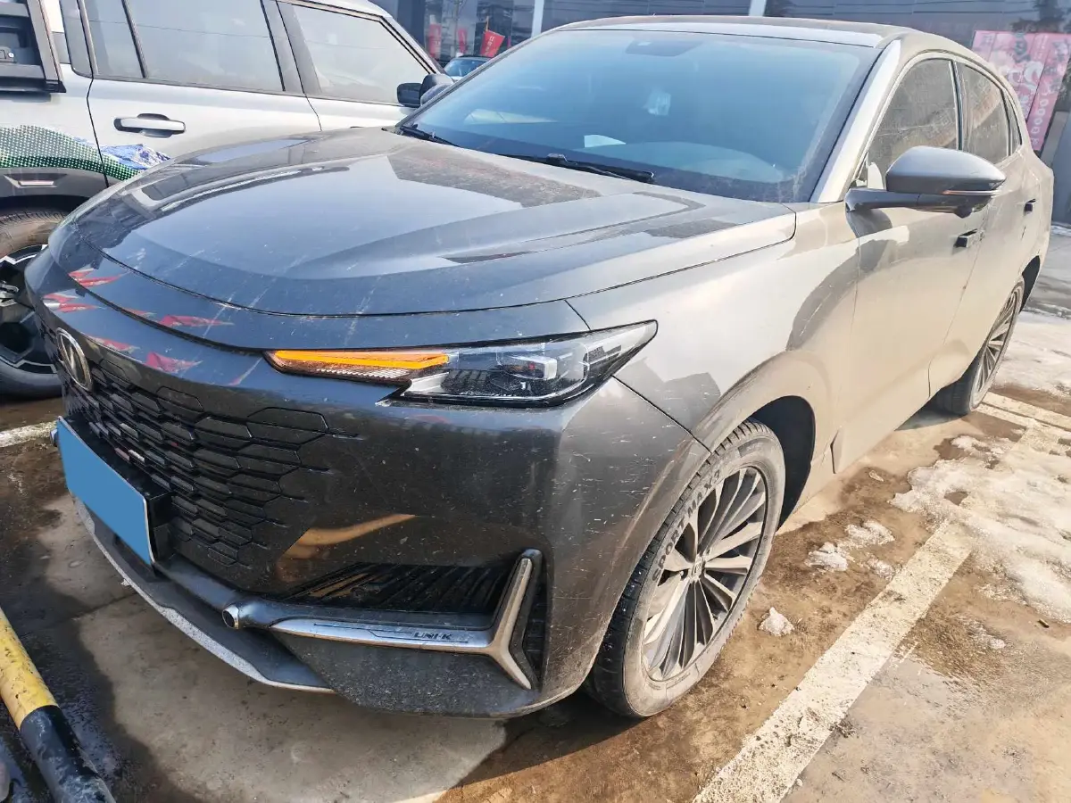 2021 ChangAn UNI-K 2.0T 233HP L4 8AT