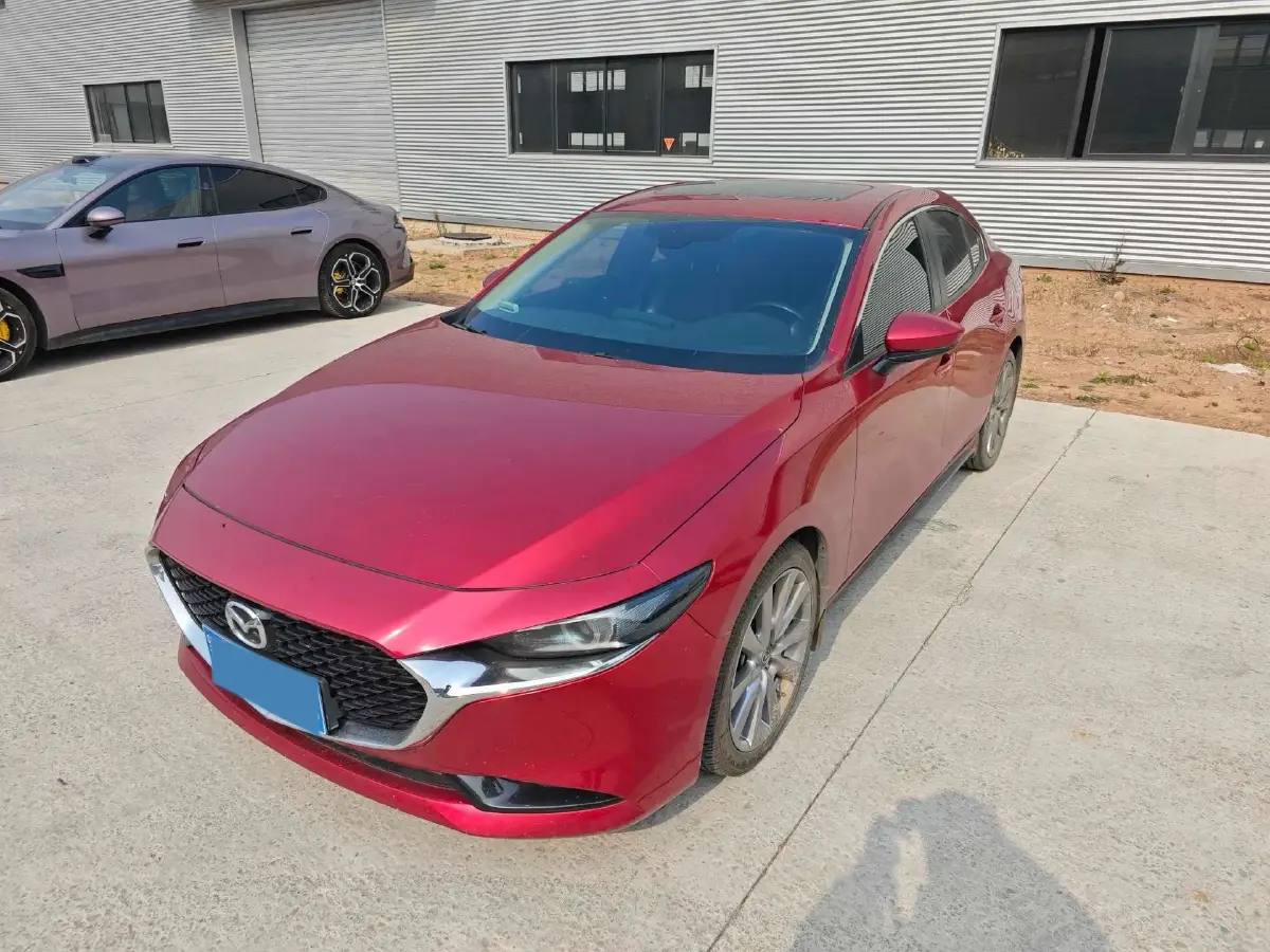 2021 Mazda 3 Axela 2.0L 158HP L4 6AT