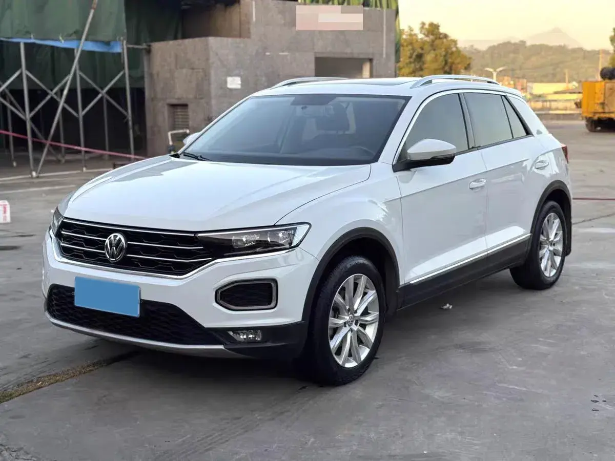 2019 Volkswagen T-Roc 1.4T 150HP L4 7DCT