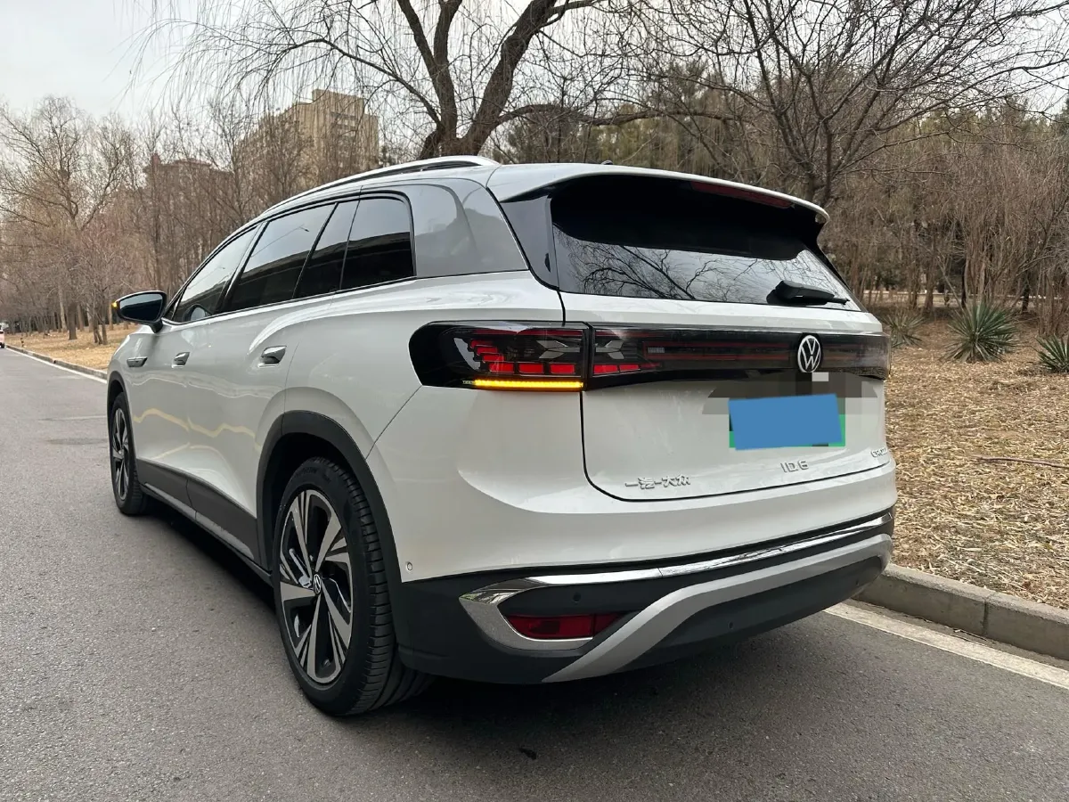 2022 ARCFOX αT BEV 94.5KWH,autocango,china used car exporter,china ev exporter,chinese used car exporter,chinese used ev exporter