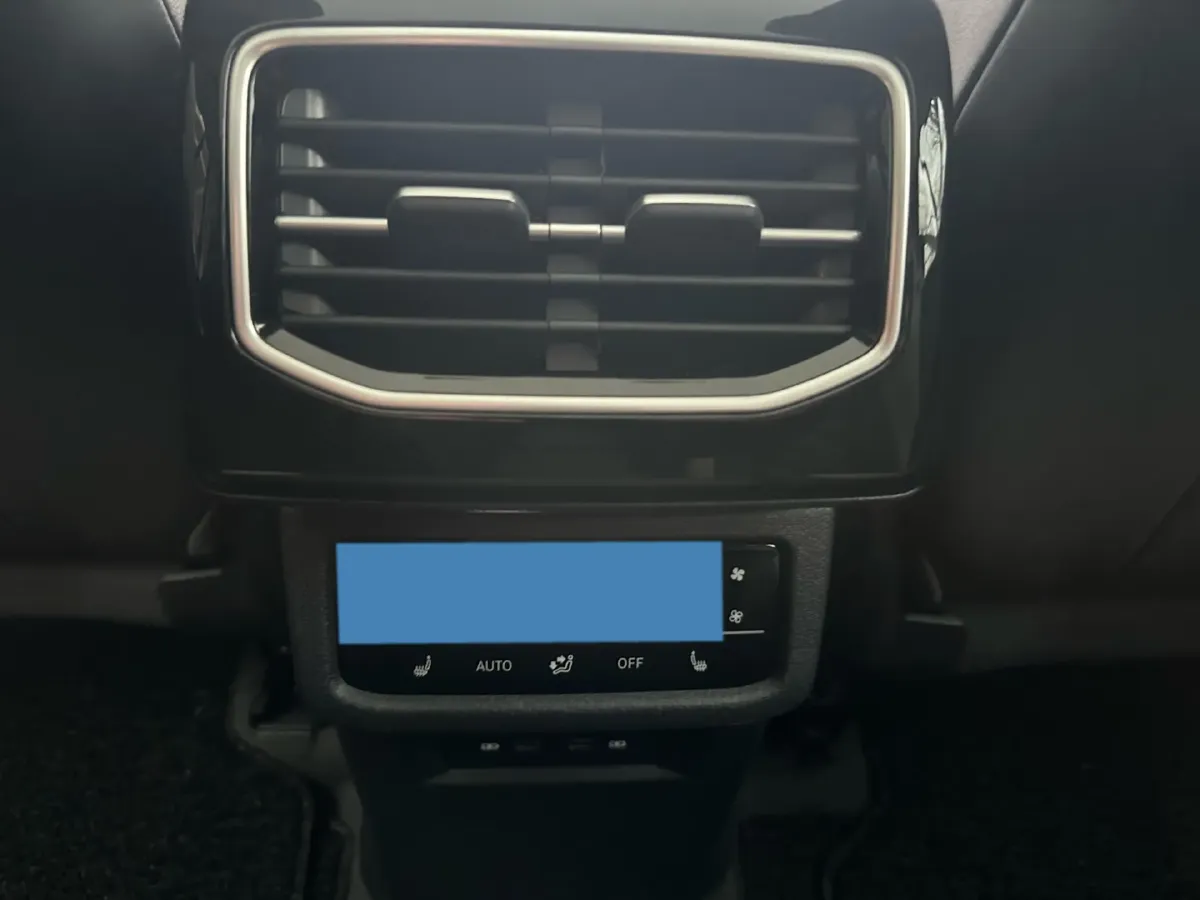 2022 ARCFOX αT BEV 94.5KWH,autocango,china used car exporter,china ev exporter,chinese used car exporter,chinese used ev exporter