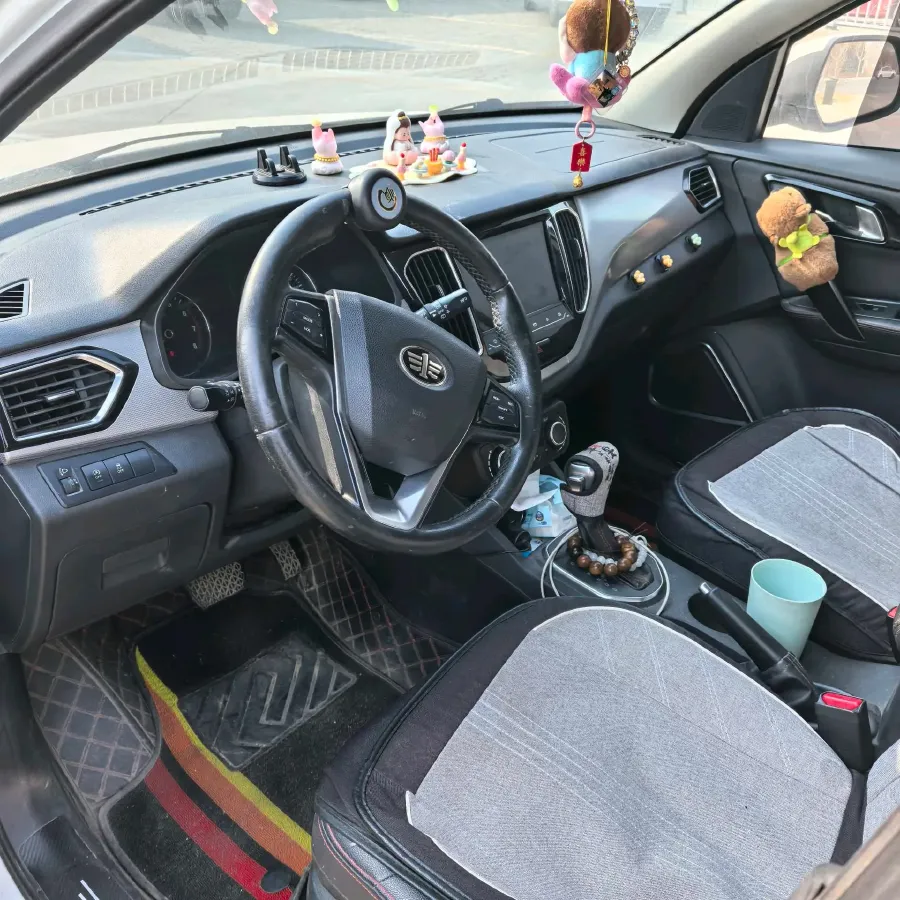 2017 FAW Senia R7 1.6L 116HP L4 6AT,autocango,china used car exporter,china ev exporter,chinese used car exporter,chinese used ev exporter