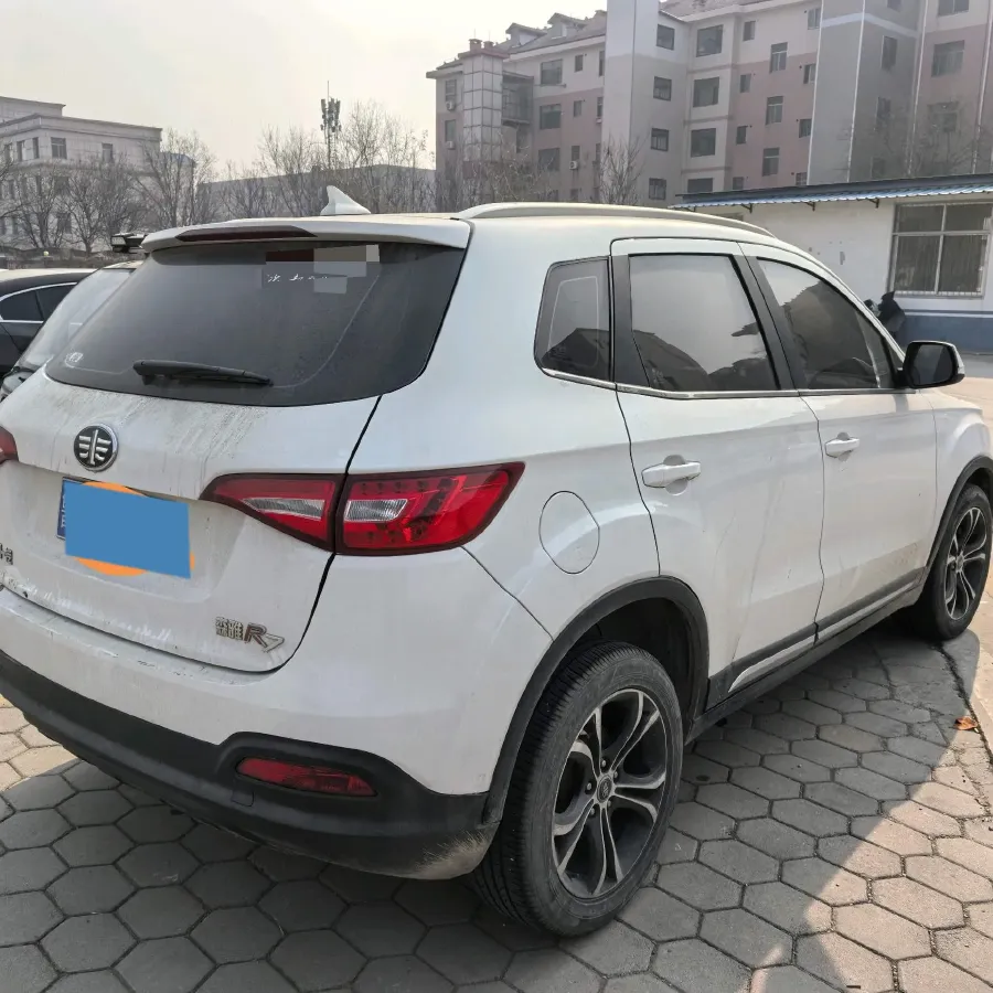 2017 FAW Senia R7 1.6L 116HP L4 6AT,autocango,china used car exporter,china ev exporter,chinese used car exporter,chinese used ev exporter