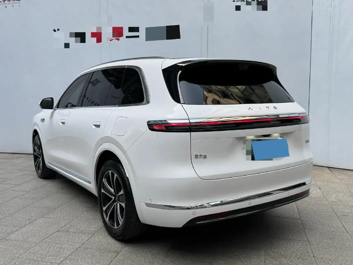 2026 AITO AITO M7 REEV 160HP REEV,autocango,china used car exporter,china ev exporter,chinese used car exporter,chinese used ev exporter