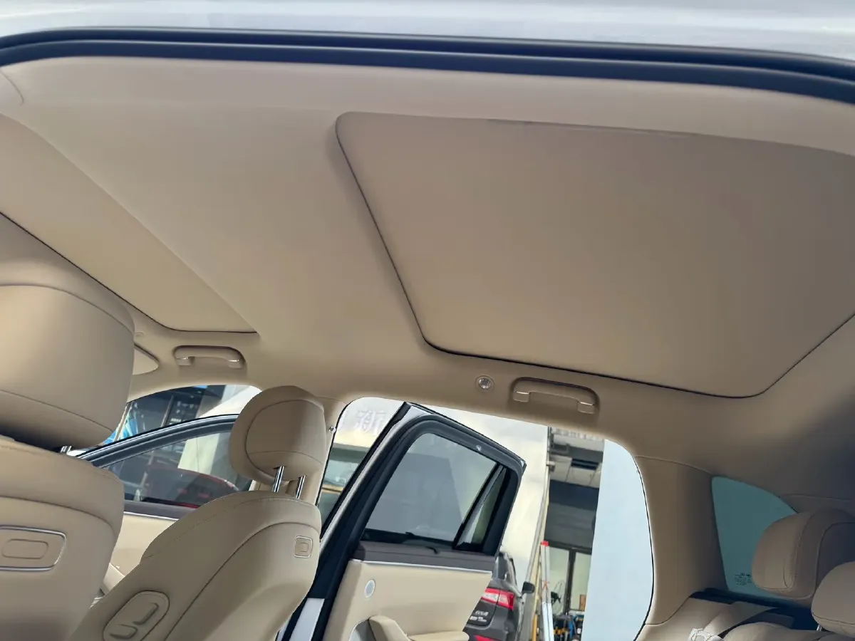 2026 AITO AITO M7 REEV 160HP REEV,autocango,china used car exporter,china ev exporter,chinese used car exporter,chinese used ev exporter