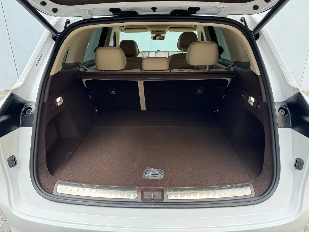 2026 AITO AITO M7 REEV 160HP REEV,autocango,china used car exporter,china ev exporter,chinese used car exporter,chinese used ev exporter