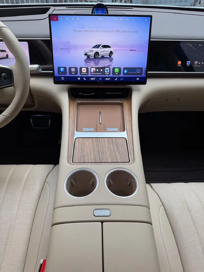 2026 AITO AITO M7 REEV 160HP REEV,autocango,china used car exporter,china ev exporter,chinese used car exporter,chinese used ev exporter