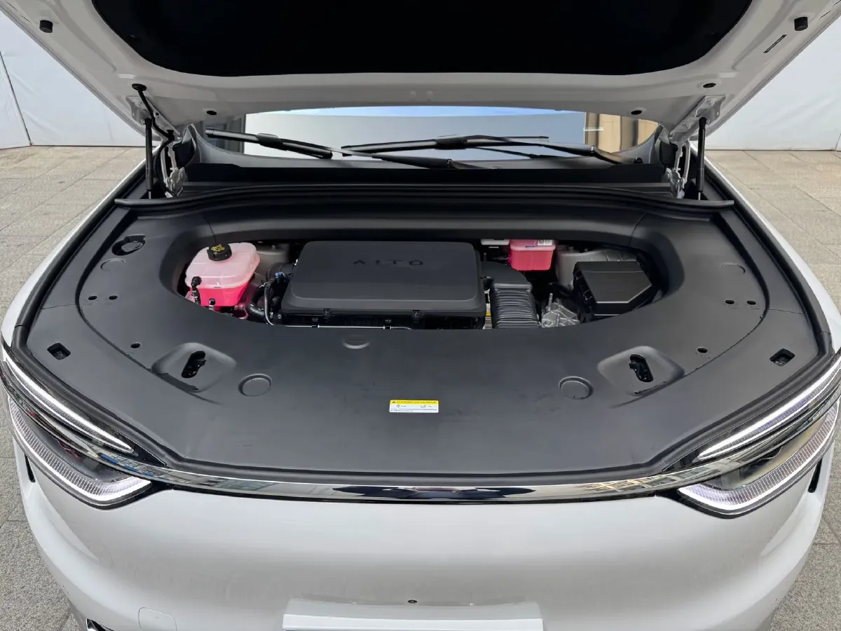 2026 AITO AITO M7 REEV 160HP REEV,autocango,china used car exporter,china ev exporter,chinese used car exporter,chinese used ev exporter