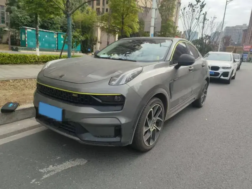 2020 LYNK&CO 05 2.0T 254HP L4 8AT