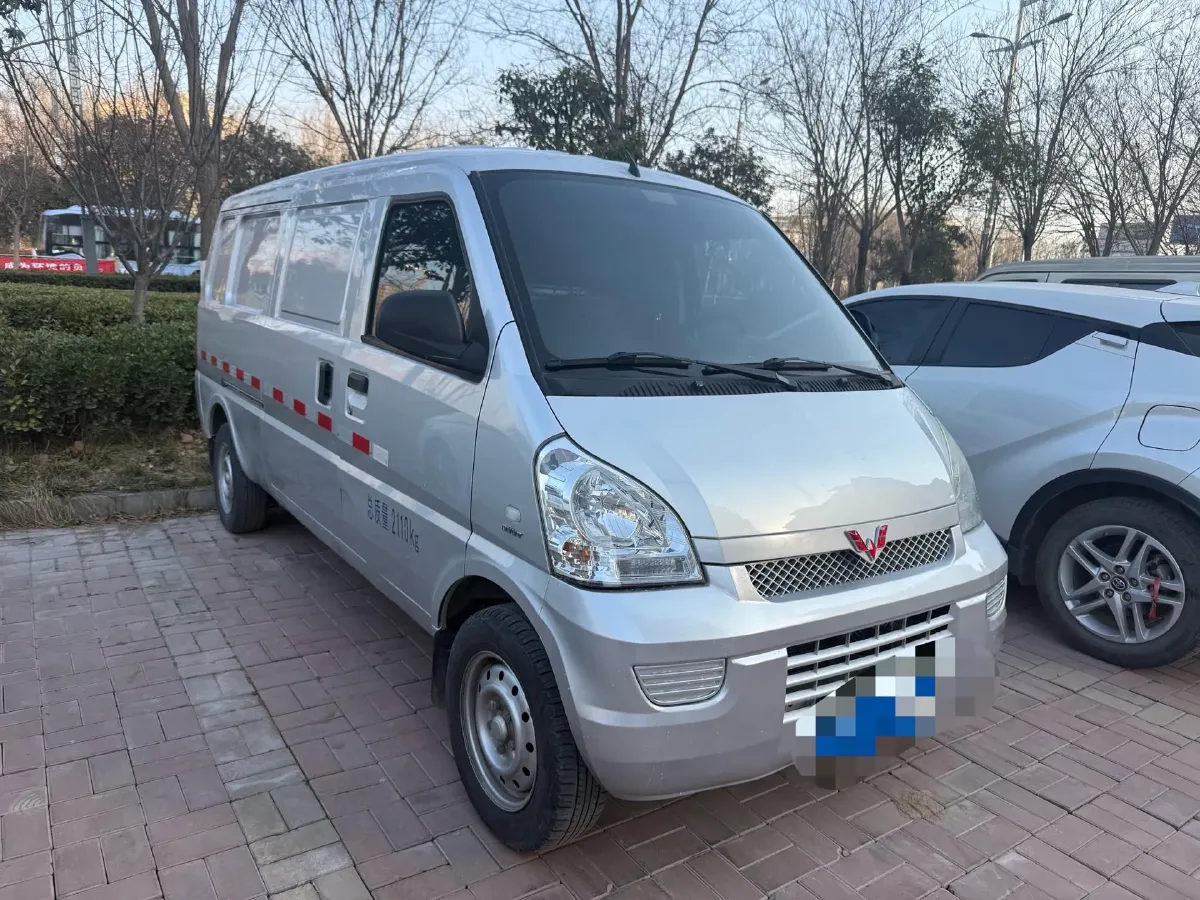 2021 ChangAn Kaicene XingKa 1.5L 107HP L4 5MT,autocango,china used car exporter,china ev exporter,chinese used car exporter,chinese used ev exporter