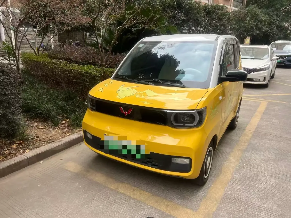 2021 WuLing HongGuang MINI EV BEV 13.9KWH