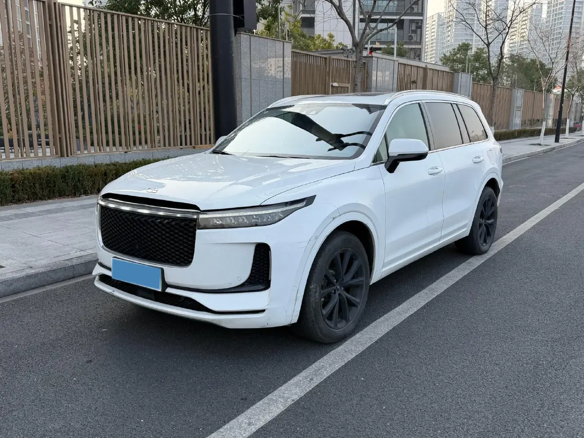 2020 Li ONE Range Extended 131HP REEV 40.5KWH