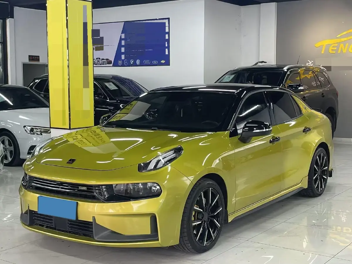 2019 LYNK&CO 03 2.0T 254HP L4 8AT