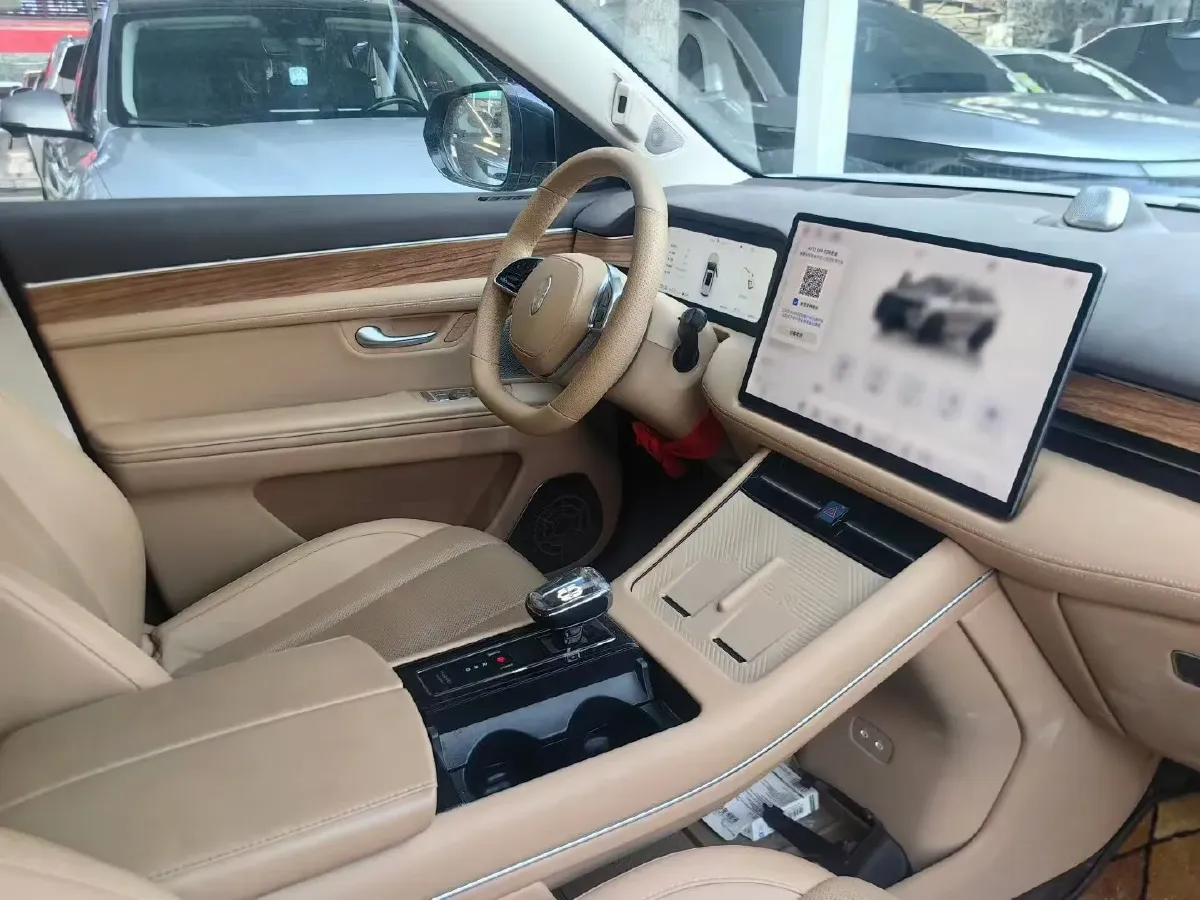 2024 AITO AITO M7 1.5T 152HP L4 REEV 40KWH,autocango,china used car exporter,china ev exporter,chinese used car exporter,chinese used ev exporter