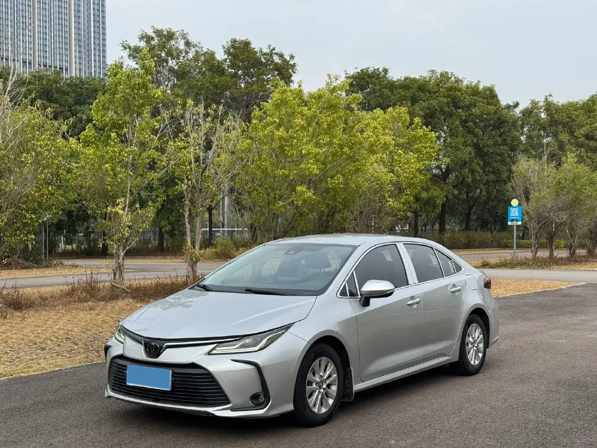2021 Toyota Corolla 1.2T 116HP L4 CVT