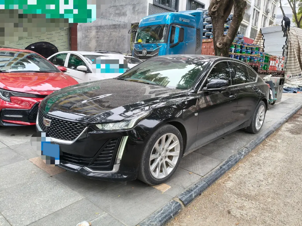 2022 Cadillac CT5 2.0T 237HP L4 10AT