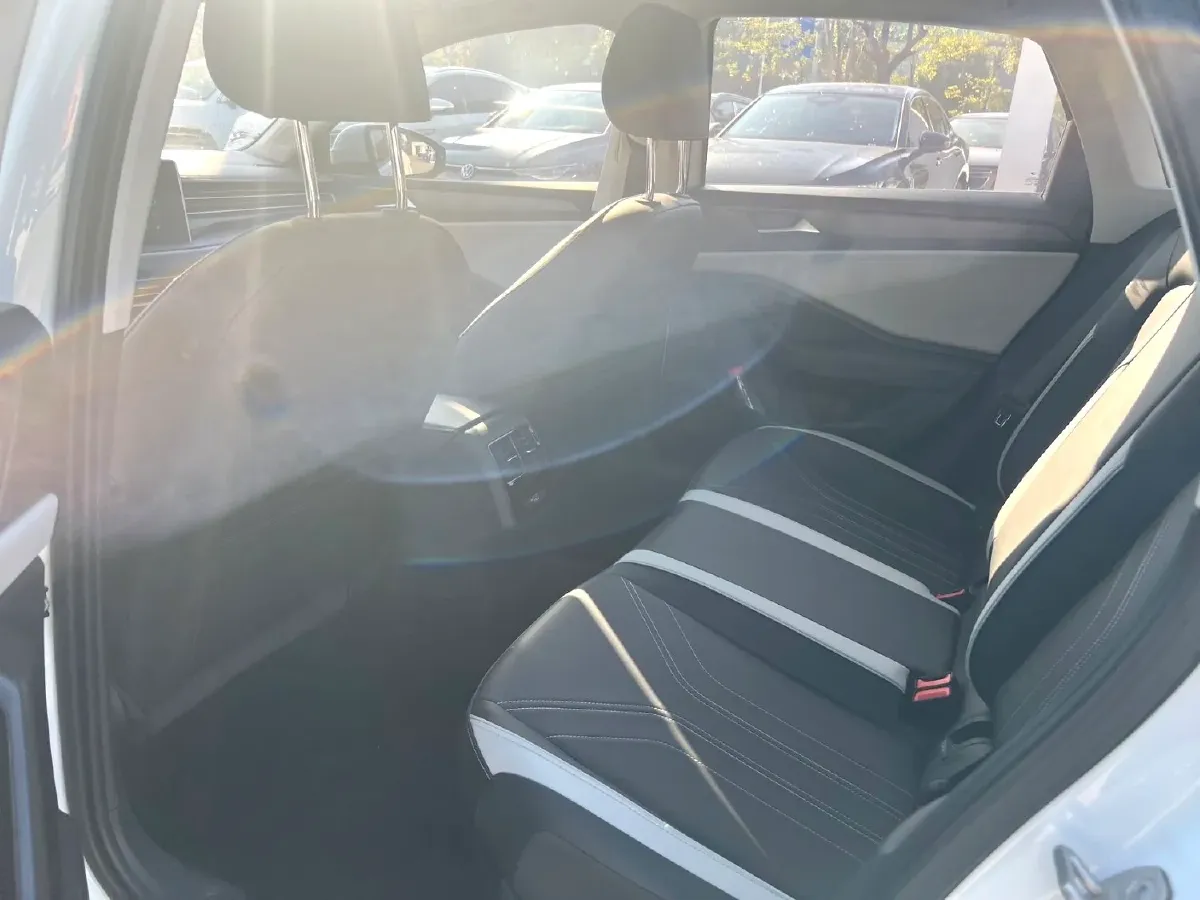 2025 Jetta JettaVA7 1.4T 150HP L4 7DCT,autocango,china used car exporter,china ev exporter,chinese used car exporter,chinese used ev exporter