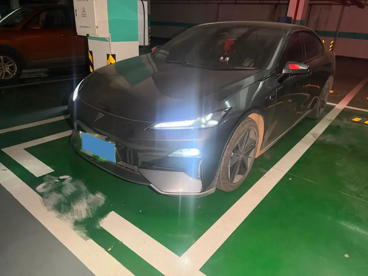 2022 DongFeng Forthing LingZhi EV BEV 68.4KWH