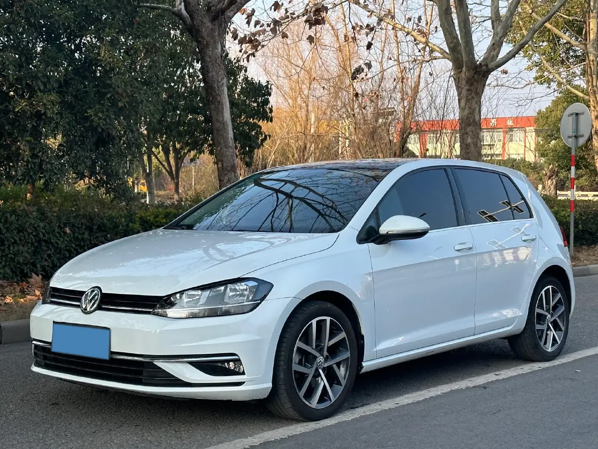 2020 Volkswagen Golf 1.4T 150HP L4 7DCT