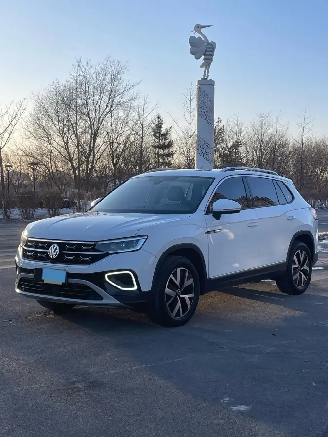 2023 Volkswagen Tayron 1.5T 160HP L4 7DCT