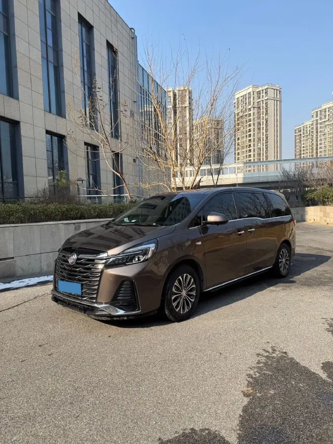 2023 Buick GL8 2.0T 237HP L4 9AT