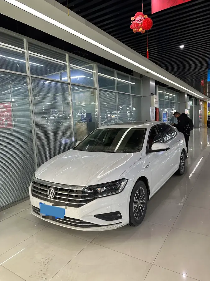 2021 Volkswagen Sagitar 1.4T 150HP L4 7DCT