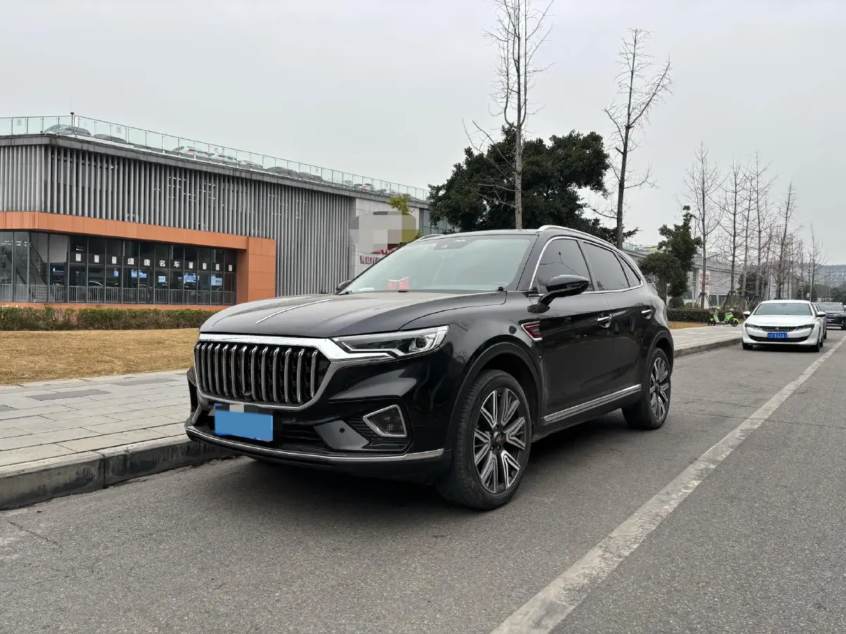 2022 HongQi HS5 2.0T 224HP L4 6AT