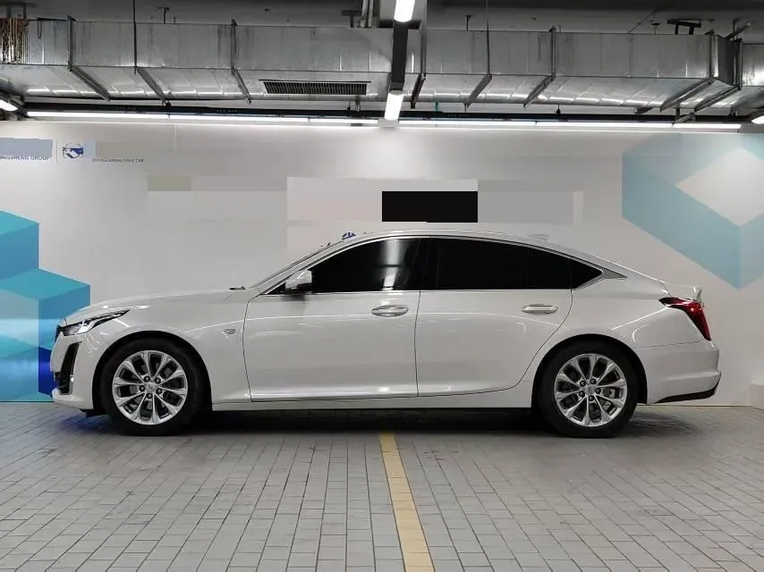2023 Cadillac CT5 2.0T 237HP L4 10AT,autocango,china used car exporter,china ev exporter,chinese used car exporter,chinese used ev exporter
