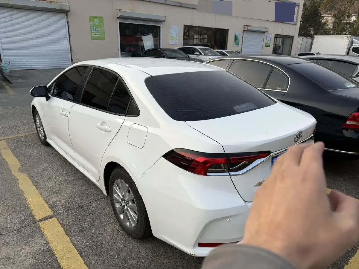 2021 Toyota Corolla 1.2T 116HP L4 CVT,autocango,china used car exporter,china ev exporter,chinese used car exporter,chinese used ev exporter