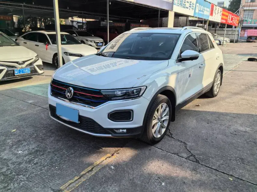 2019 Volkswagen T-Roc 1.4T 150HP L4 7DCT