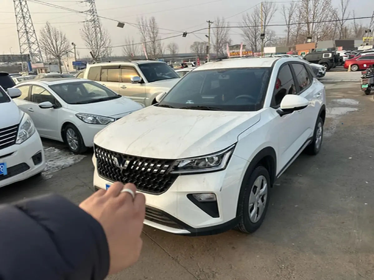 2022 WuLing XingChi 1.5L 99HP L4 6MT