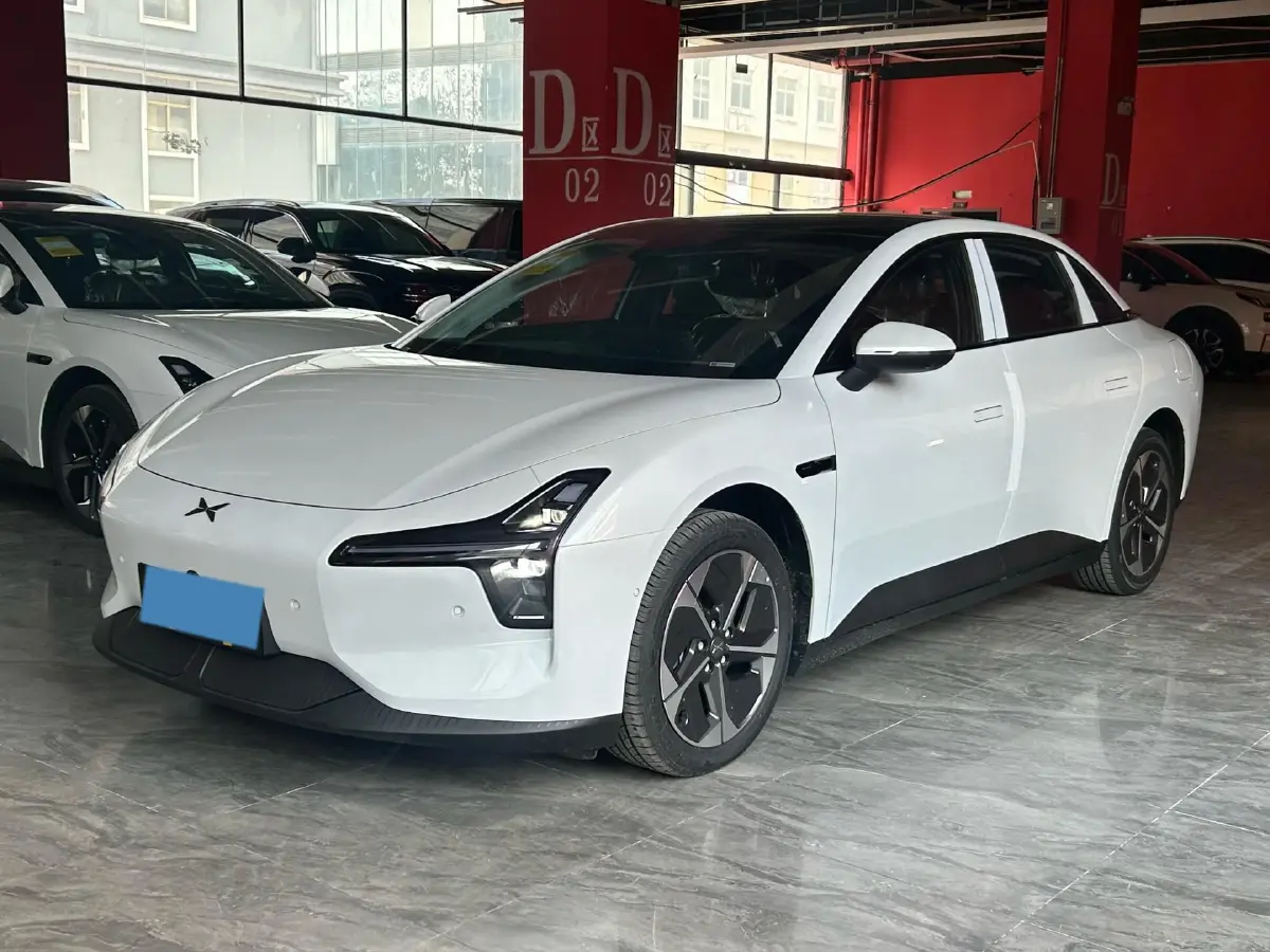 2025 Xpeng MONA M03 BEV