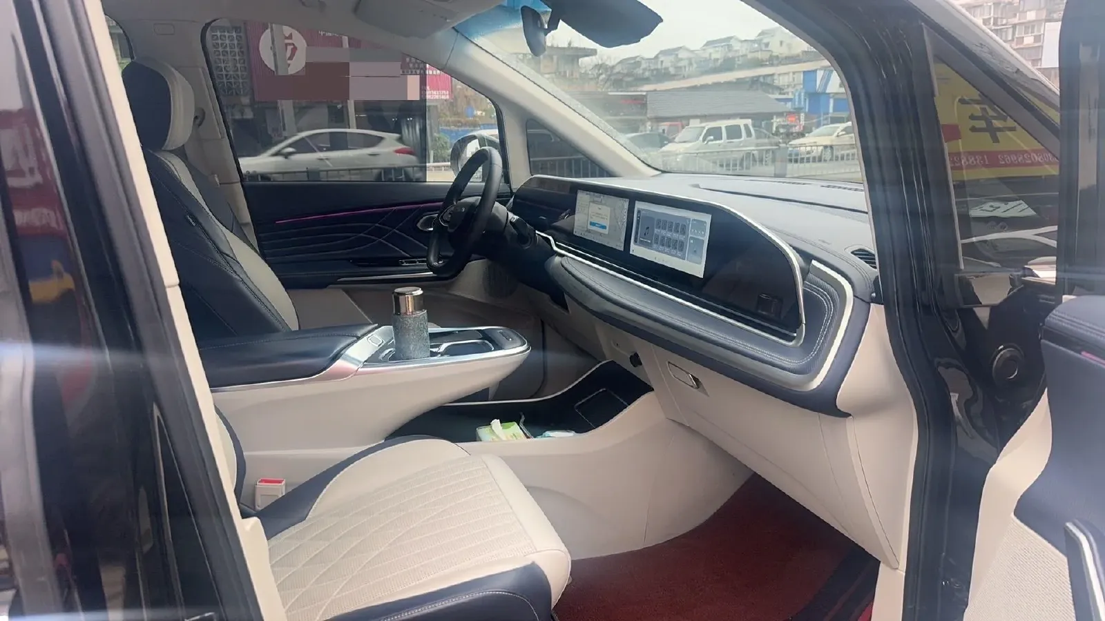 2022 MAXUS G90 2.0T 234HP L4 8AT,autocango,china used car exporter,china ev exporter,chinese used car exporter,chinese used ev exporter