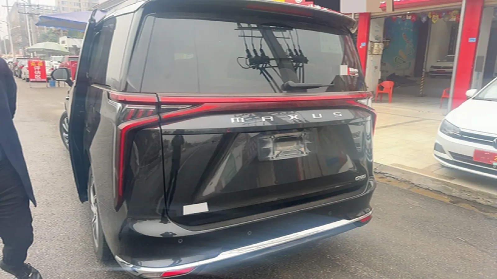 2022 MAXUS G90 2.0T 234HP L4 8AT,autocango,china used car exporter,china ev exporter,chinese used car exporter,chinese used ev exporter