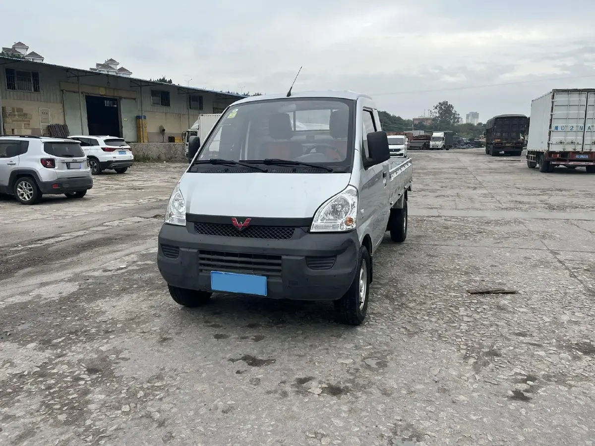2021 WuLing RongGuang Mini Truck Special 1.5L 99HP L4 5MT
