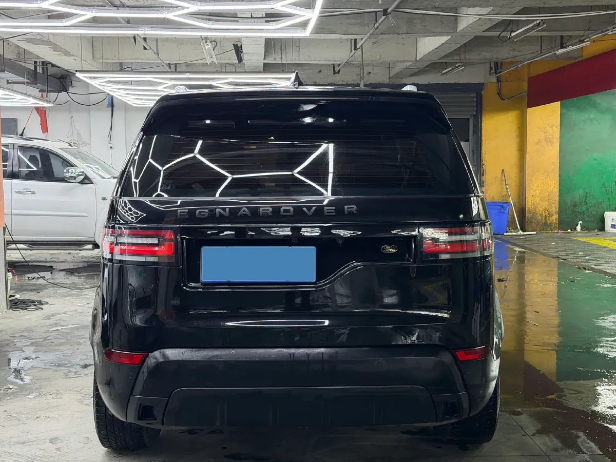 2018 Land Rover Discovery 3.0T 340HP V6 8AT,autocango,china used car exporter,china ev exporter,chinese used car exporter,chinese used ev exporter