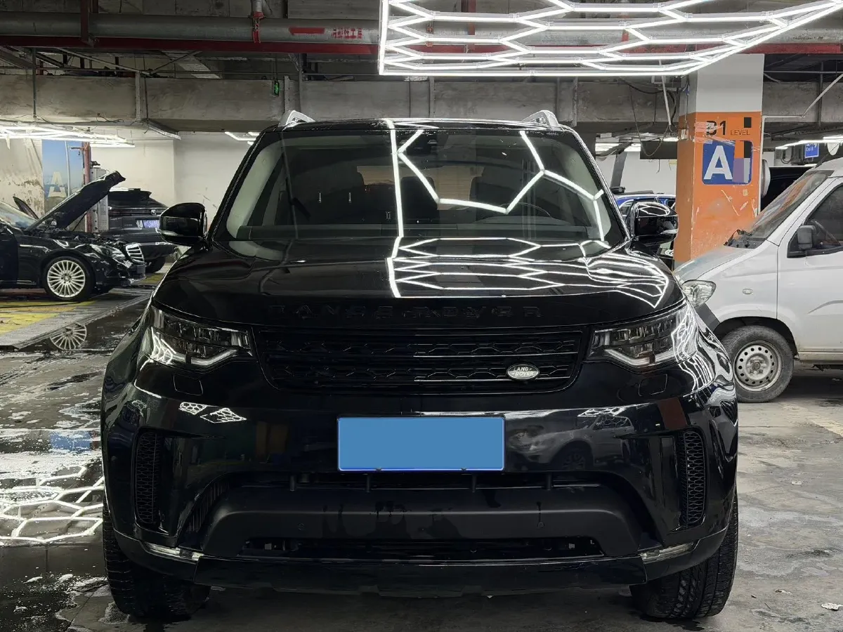 2018 Land Rover Discovery 3.0T 340HP V6 8AT,autocango,china used car exporter,china ev exporter,chinese used car exporter,chinese used ev exporter