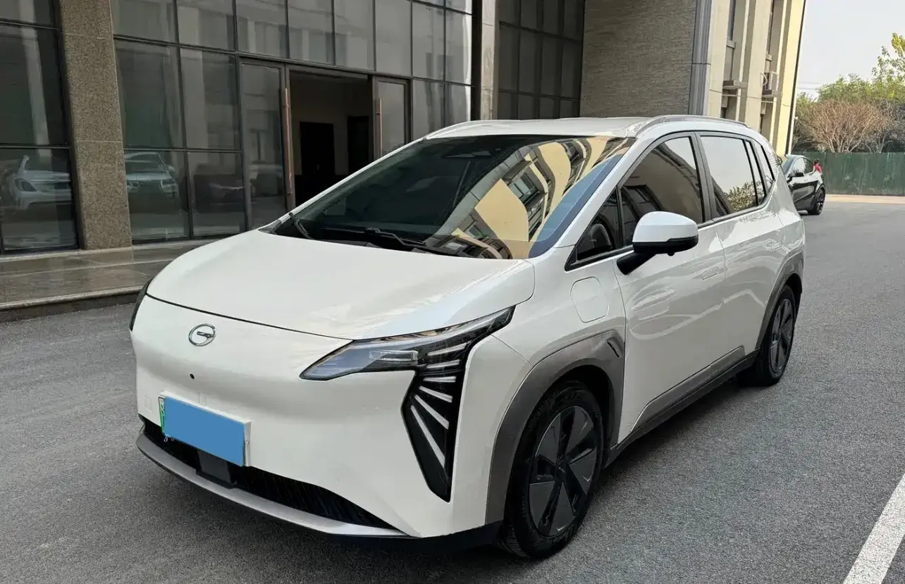 2023 Aion Y BEV 69.98KWH