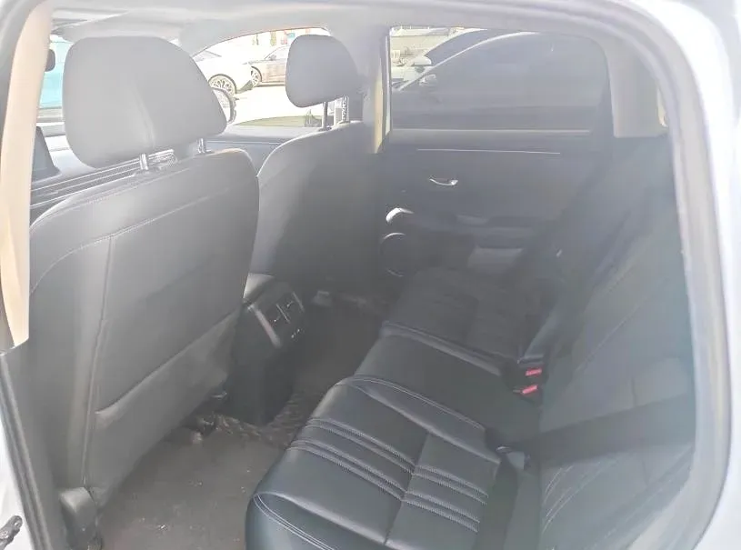 2023 Honda HR-V 2.0L 143HP L4 E-CVT Hybrid,autocango,china used car exporter,china ev exporter,chinese used car exporter,chinese used ev exporter