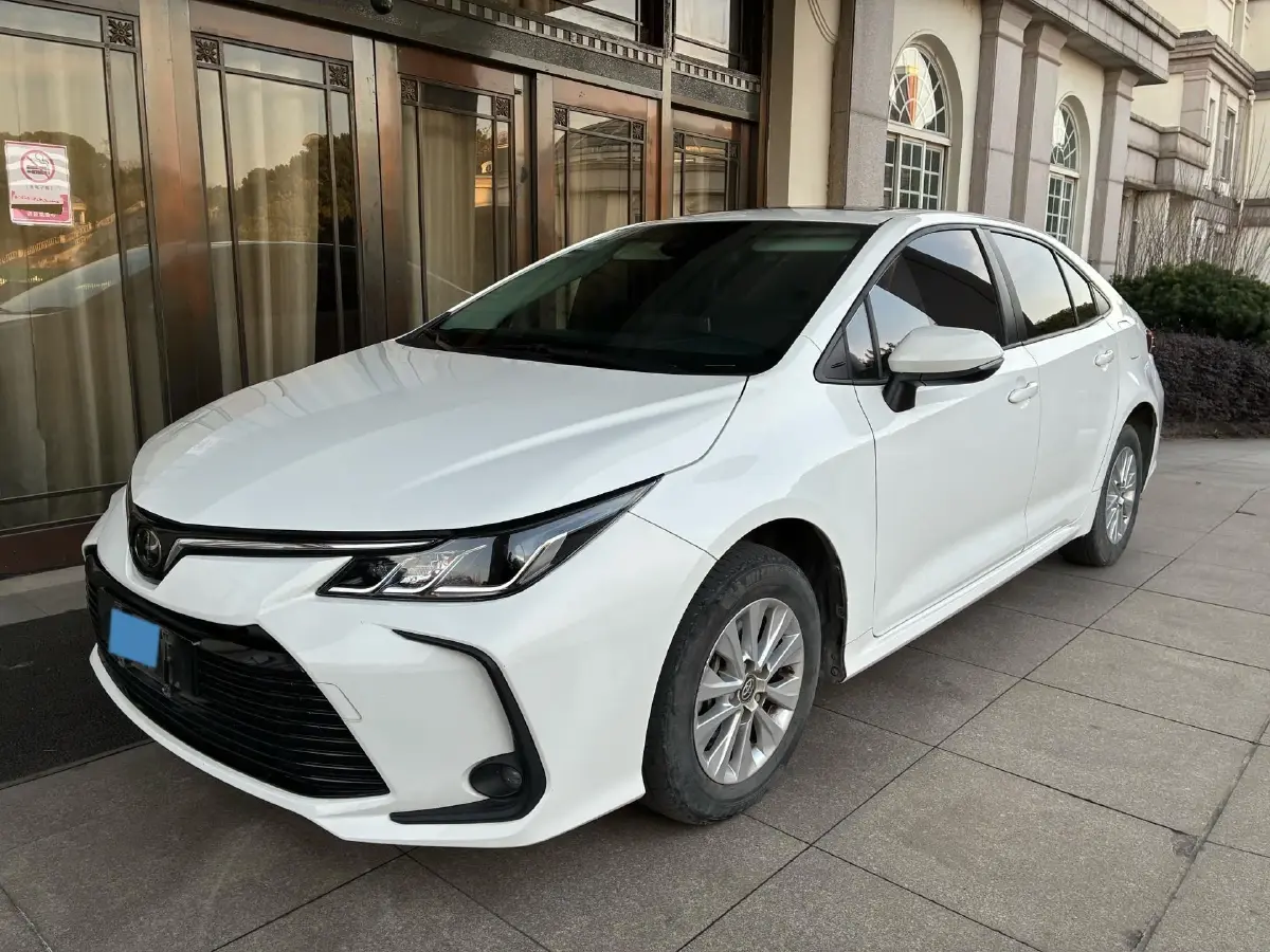 2019 Toyota Corolla 1.2T 116HP L4 CVT