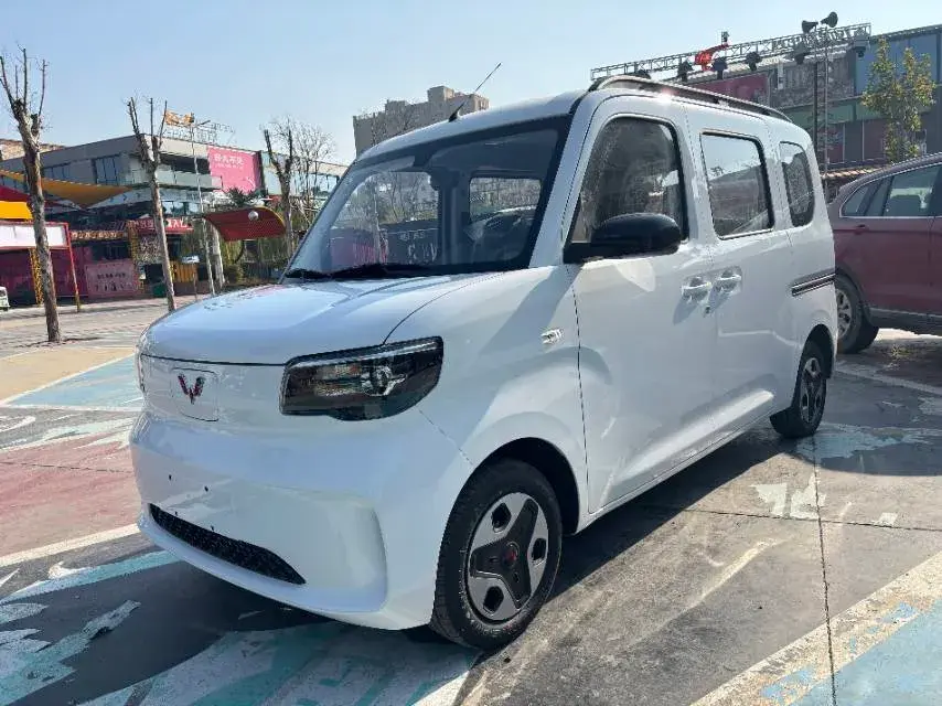 2025 WuLing ZhiGuang BEV