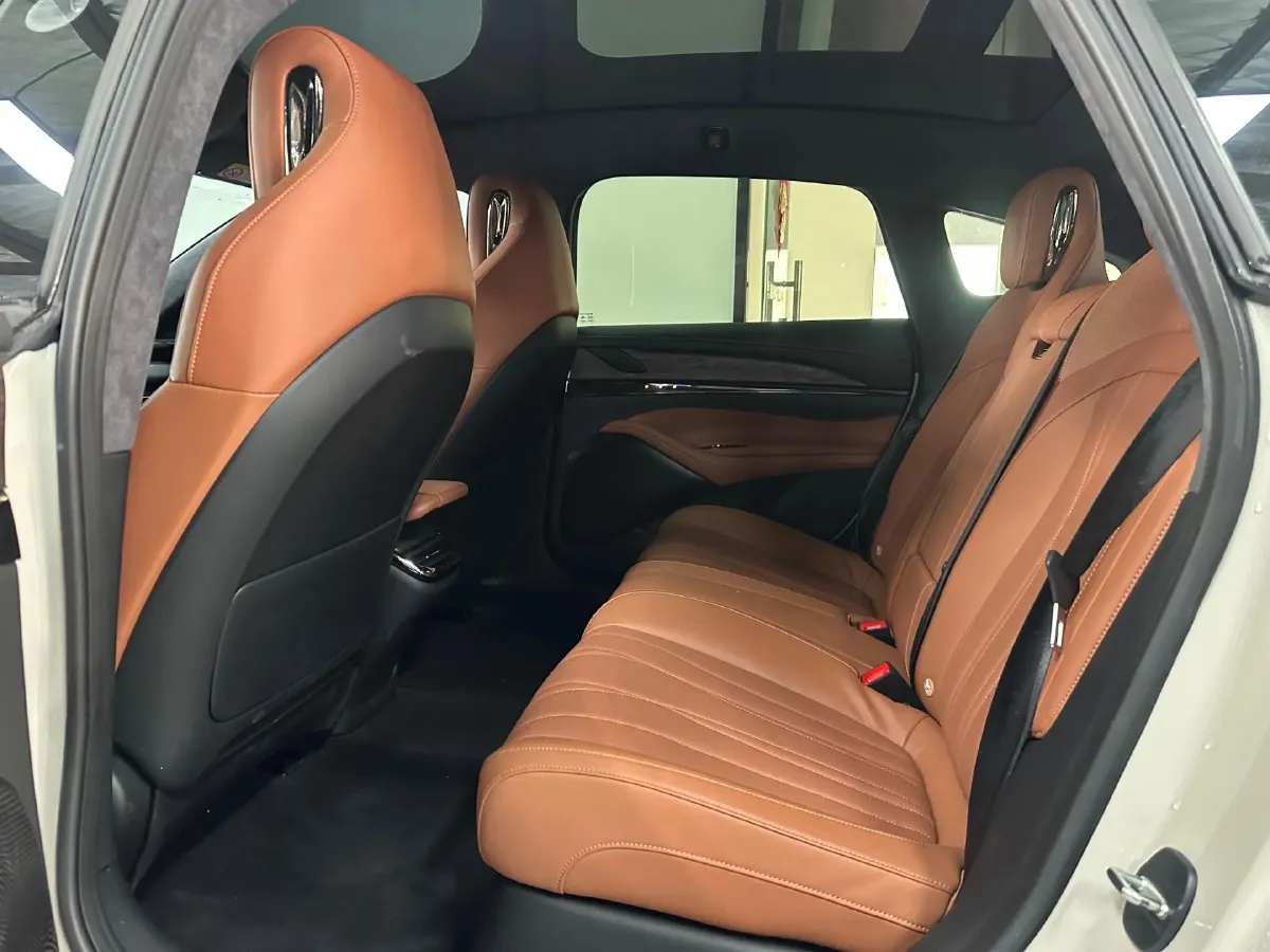 2022 IM L7 BEV 90KWH,autocango,china used car exporter,china ev exporter,chinese used car exporter,chinese used ev exporter