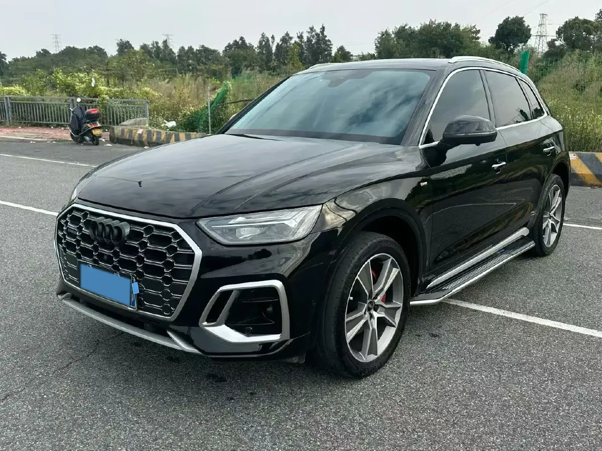 2022 Audi Q5L 2.0T 252HP L4 7DCT