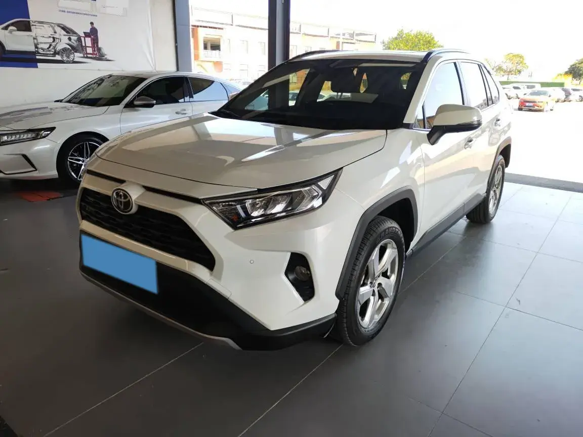 2022 Toyota RAV4 2.0L 171HP L4 CVT