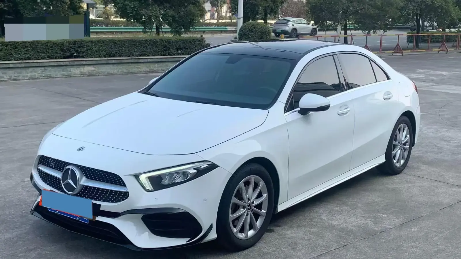 2020 Mercedes-Benz A Class 1.3T 163HP L4 7DCT