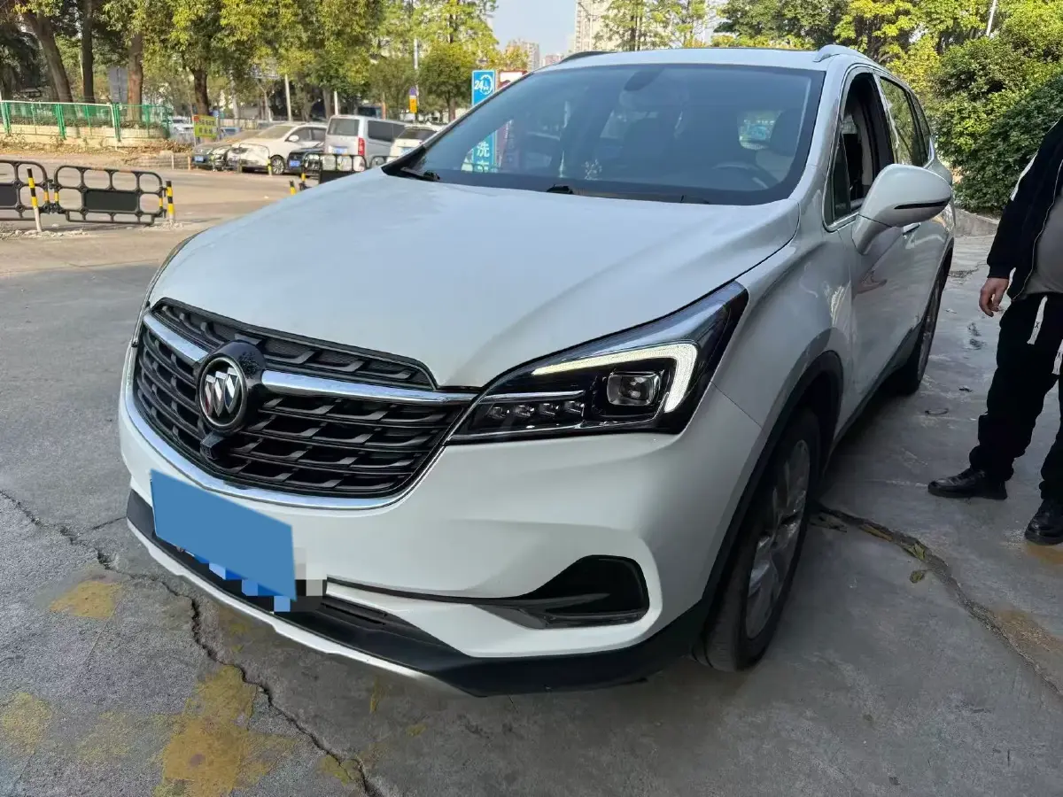 2020 Buick EnvisionPlus 2.0T 260HP L4 9AT