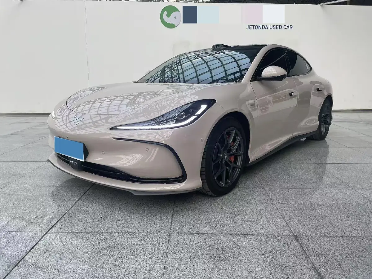 2024 IM L6 BEV 75KWH